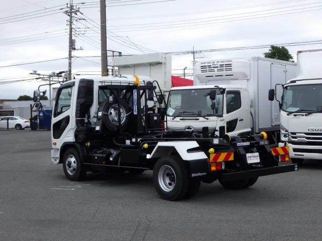 三菱 ファイター 2KG-FK72F(2WD)の写真3