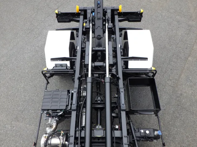 ツインシリンダーです。|三菱 ファイター 2KG-FK72F(2WD)の写真12