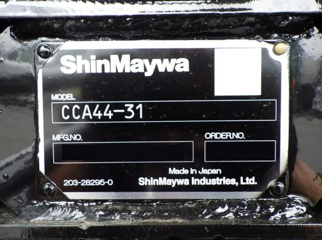 アームロールのプレートです。|三菱 ファイター 2KG-FK72F(2WD)の写真17