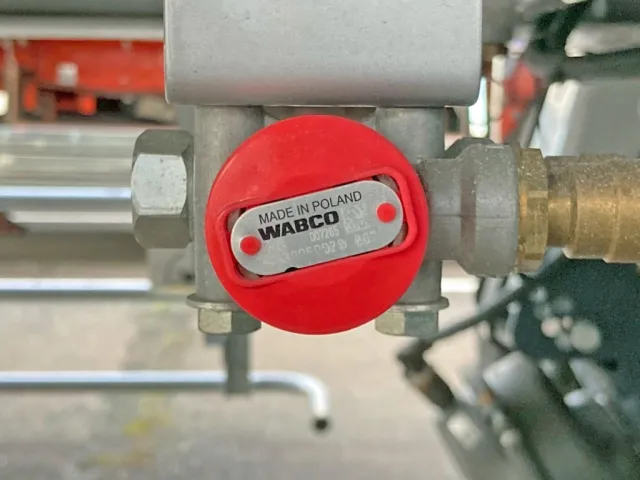 駐車ブレーキです。|トレクス  CTB34004の写真24