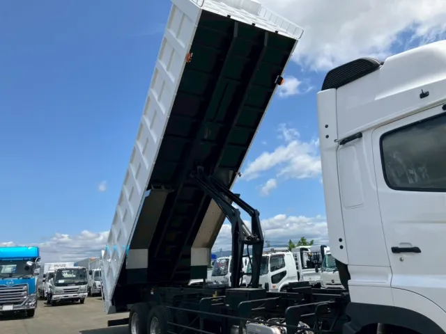 日野 プロフィア 2DG-FS1AHEの写真9