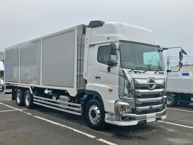ホイールはアルミ製です。|日野 プロフィア 2DG-FS1AHEの写真2