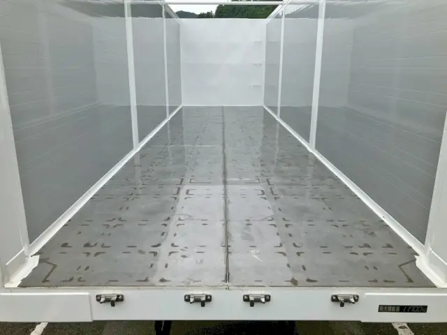 床板はステンレス製です。|日野 プロフィア 2DG-FS1AHEの写真10