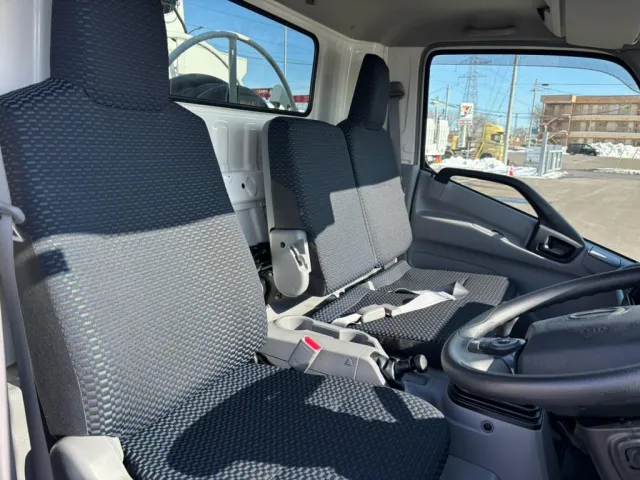 日野 デュトロ 2KG-XZU700M(2WD)の写真6