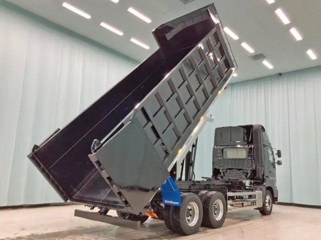 日野 プロフィア 2DG-FS1AJE(6x4)の写真5