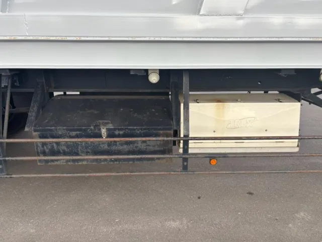 右側工具箱です。|東邦  TF36H2N3Sの写真20