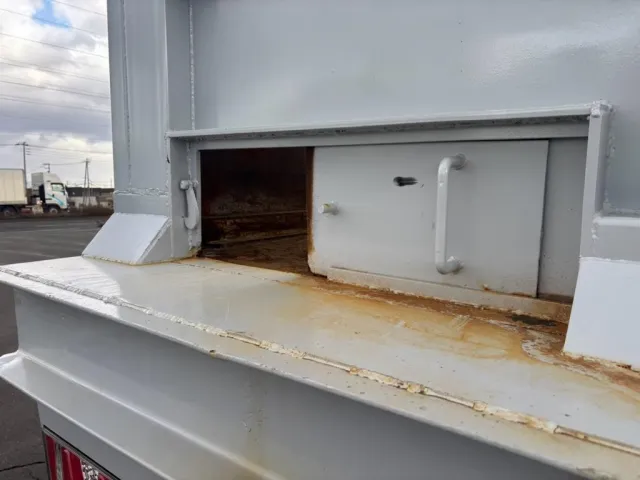 ゴミ掃き出し口(開閉重い)|東邦  TF36H2N3Sの写真23