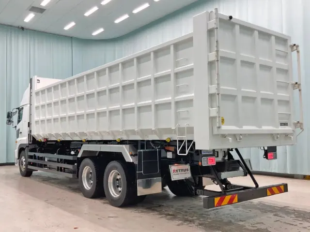 日野 プロフィア 2DG-FS1AHE(6x4)の写真3