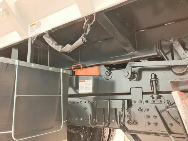 日野 プロフィア 2DG-FS1AHE(6x4)の写真6