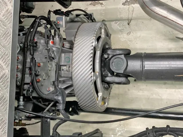 日野 プロフィア 2DG-FS1AHE(6x4)の写真14