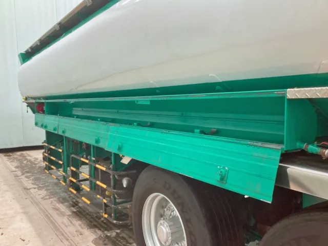 助手席側ホース欠品しています。|東邦  TT28J9C2改の写真22