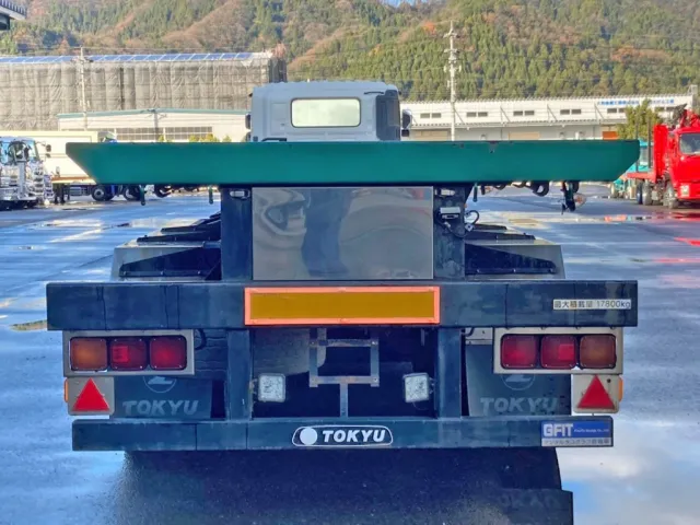 リヤ周りの状態です。|東急  TF28H7B2Sの写真8