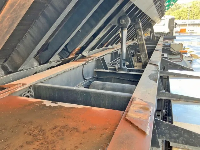 シャーシの状態です。(後方より)|東急  TF28H7B2Sの写真13