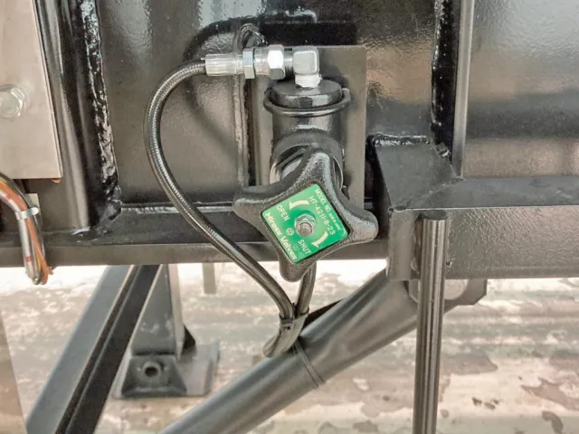 減圧バルブ付きです。|トレクス  PFB34112の写真20