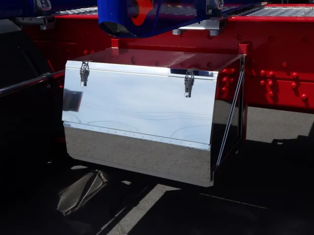 工具箱はステンレス製です。|スカニア 不明の写真38