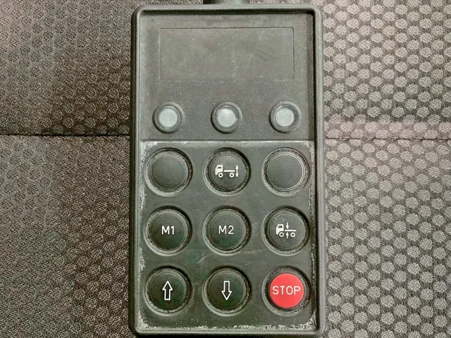 エアサスのコントローラーです。|日野 プロフィア KS-SH1EDJGの写真44