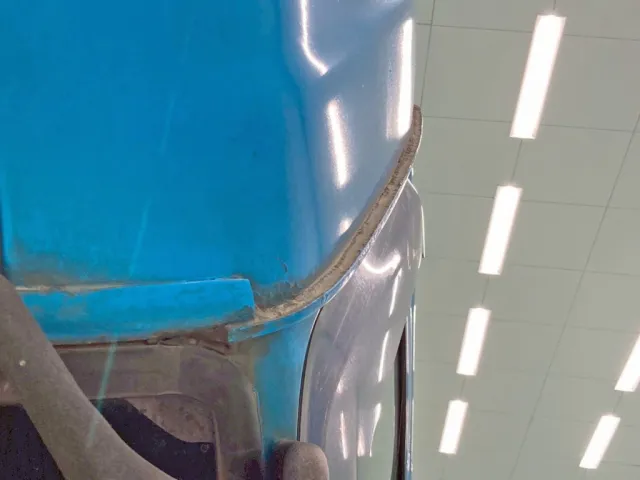 ルーフ助手席側にサビがあります。|日野 プロフィア KS-SH1EDJGの写真49