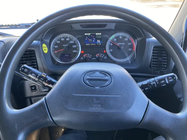 日野 プロフィア QDG-SS1EKDAの写真19