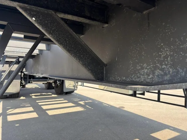 左側シャーシの状態です。|東急  TF28H7B2の写真7