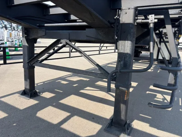 脚は手動式です。|東急  TF28H7B2の写真17