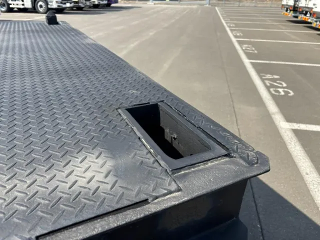 左ツイストロック欠品しています。|東急  TF28H7B2の写真21