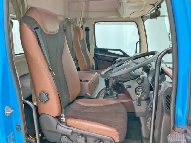 ハイルーフキャビンです。|日野 プロフィア 2DG-SH1AGGGの写真8