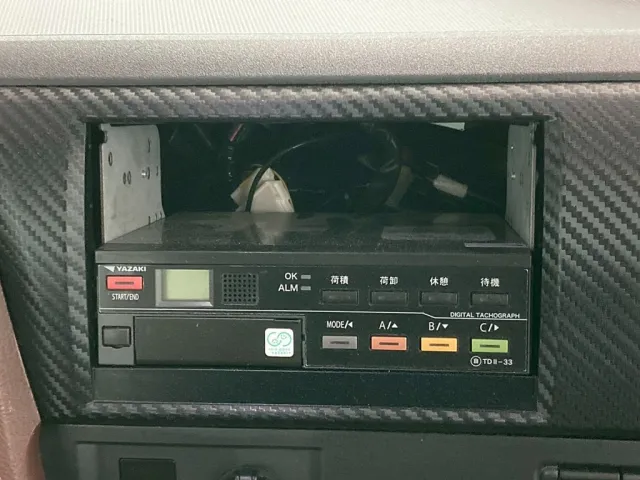 コンソールボックスが欠品しています。|日野 プロフィア 2DG-SH1AGGGの写真23