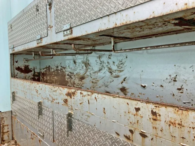 中段の物入れの状態です。|東邦  TE36H5N3Sの写真14