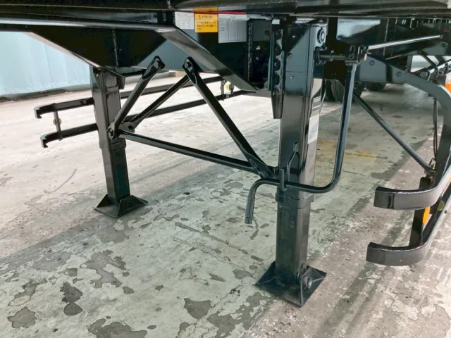 脚は手動式です。|フルハーフ  KFKGF340Wの写真20