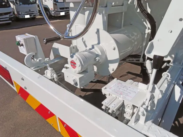 上物操作スイッチです。|三菱 スーパーグレート 2PG-FV80VZの写真18