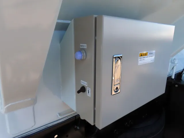 上物操作スイッチです。|三菱 スーパーグレート 2PG-FV80VZの写真22