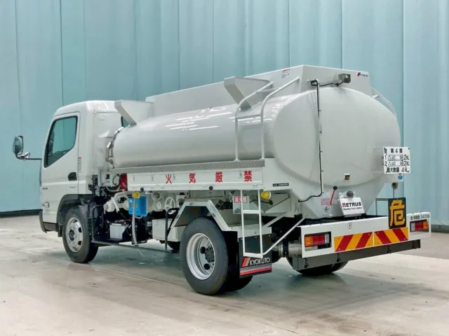 三菱 キャンター 2PG-FEB90(2WD)の写真3