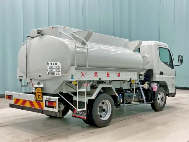 三菱 キャンター 2PG-FEB90(2WD)の写真4