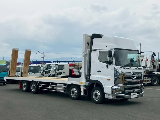 日野 プロフィア 2DG-FW1AHCの写真2