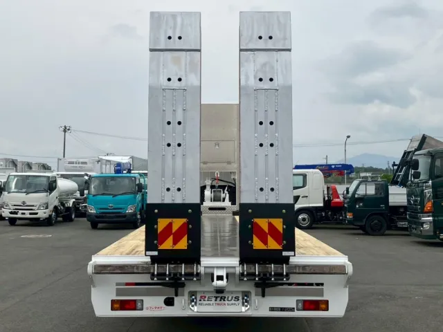 日野 プロフィア 2DG-FW1AHCの写真13