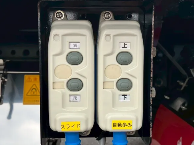 日野 プロフィア 2DG-FW1AHCの写真15