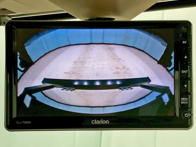 液晶バックモニター付きです。|日野 プロフィア 2DG-FS1AJEの写真22