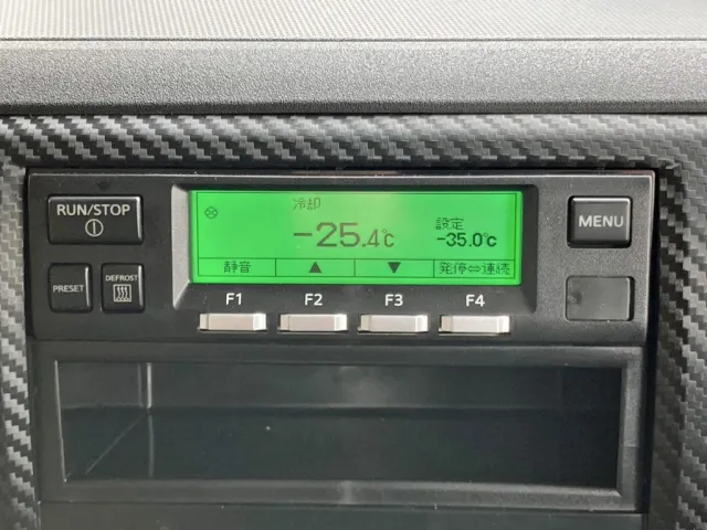冷凍機は、-35℃設定(低温仕様) 6.9℃スタート 2Hで-25.4℃確認済みです。|日野 プロフィア 2DG-FW1AHCの写真41