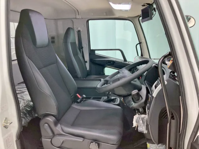 三菱 ファイター 2KG-FK62F(2WD)の写真7