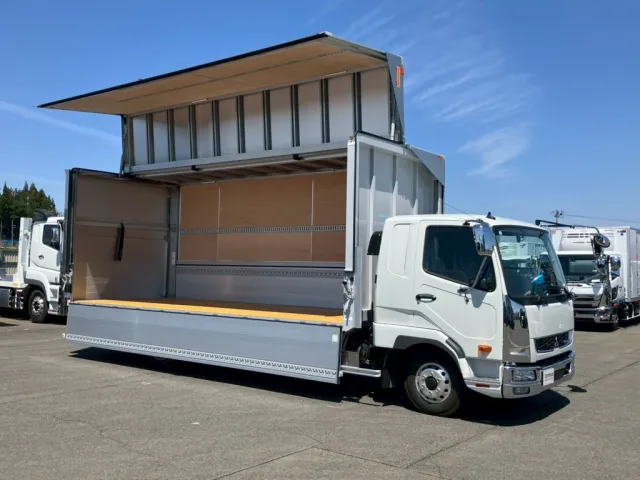 三菱 ファイター 2KG-FK65Fの写真2