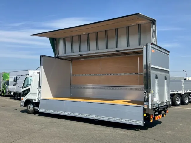 三菱 ファイター 2KG-FK65Fの写真3