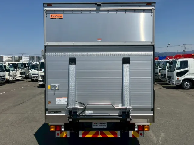 三菱 ファイター 2KG-FK65Fの写真10