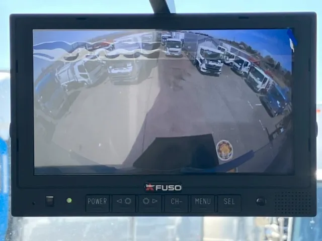 液晶バックモニターです。|三菱 ファイター 2KG-FK65Fの写真18