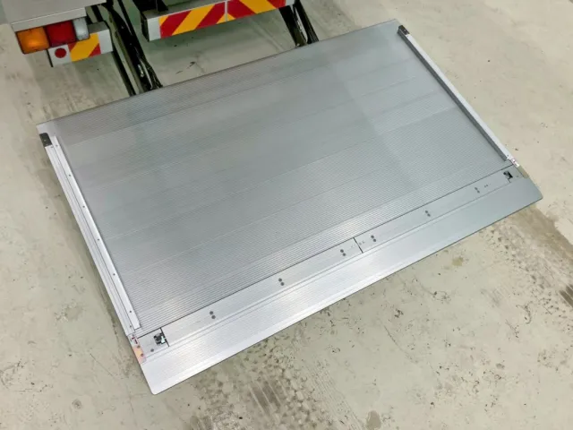 ゲートのステージの状態です。|三菱 ファイター 2KG-FK65Fの写真12