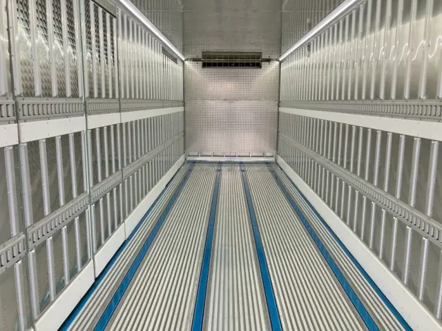 日野 プロフィア 2DG-FW1AHCの写真14