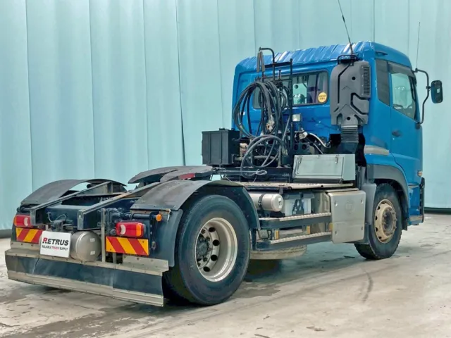 UDトラックス クオン 2PG-GK5AADの写真4