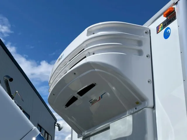 冷凍機です。（直冷式）|日野 レンジャー 2KG-FD2ABG(2WD)の写真15