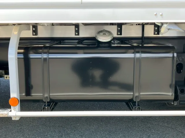 燃料タンクは200Lです。|日野 レンジャー 2KG-FD2ABG(2WD)の写真21