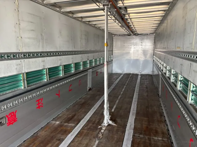 突っ張り棒付きです。|トレクス  PFB34116改の写真13