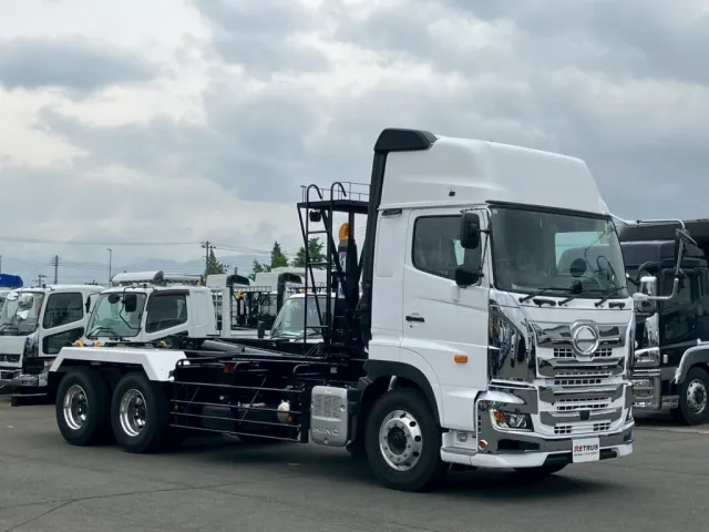 日野 プロフィア 2DG-FS1AJEの写真2